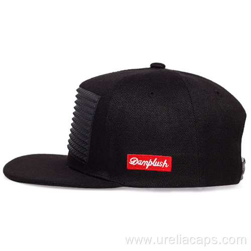 Cotton snapback hat with rubber print